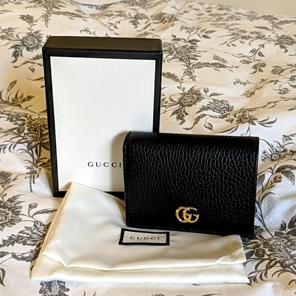 Gucci Handbags - New Authentic Gucci Wallet 🖤